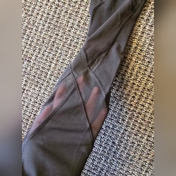 lululemon athletica Black Leggings - Picture 3 of 12